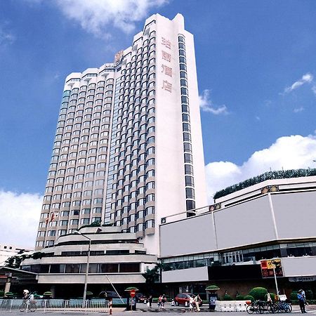 Rosedale Hotel & Suites Guangzhou - Free Shuttle Bus To Canton Fair Exteriör bild