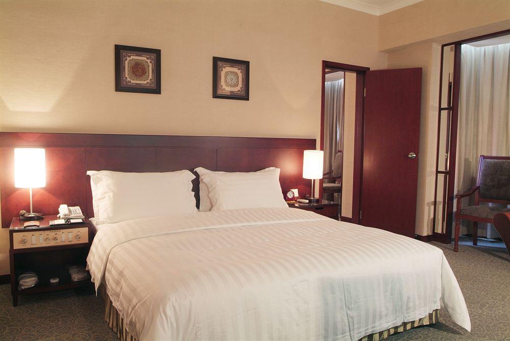 Rosedale Hotel & Suites Guangzhou - Free Shuttle Bus To Canton Fair Exteriör bild
