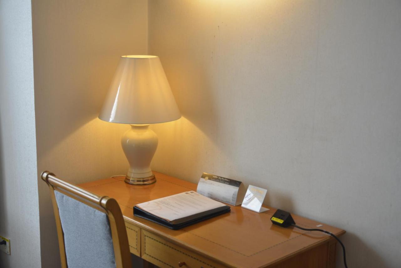 Rosedale Hotel & Suites Guangzhou - Free Shuttle Bus To Canton Fair Exteriör bild
