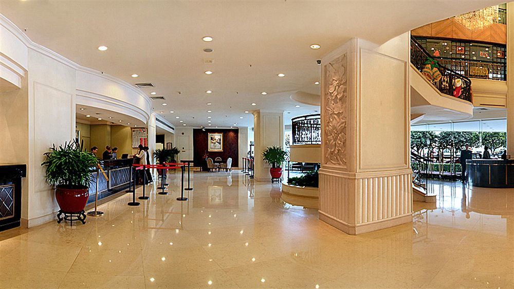 Rosedale Hotel & Suites Guangzhou - Free Shuttle Bus To Canton Fair Exteriör bild