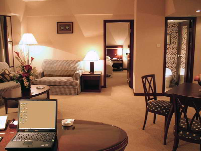 Rosedale Hotel & Suites Guangzhou - Free Shuttle Bus To Canton Fair Rum bild