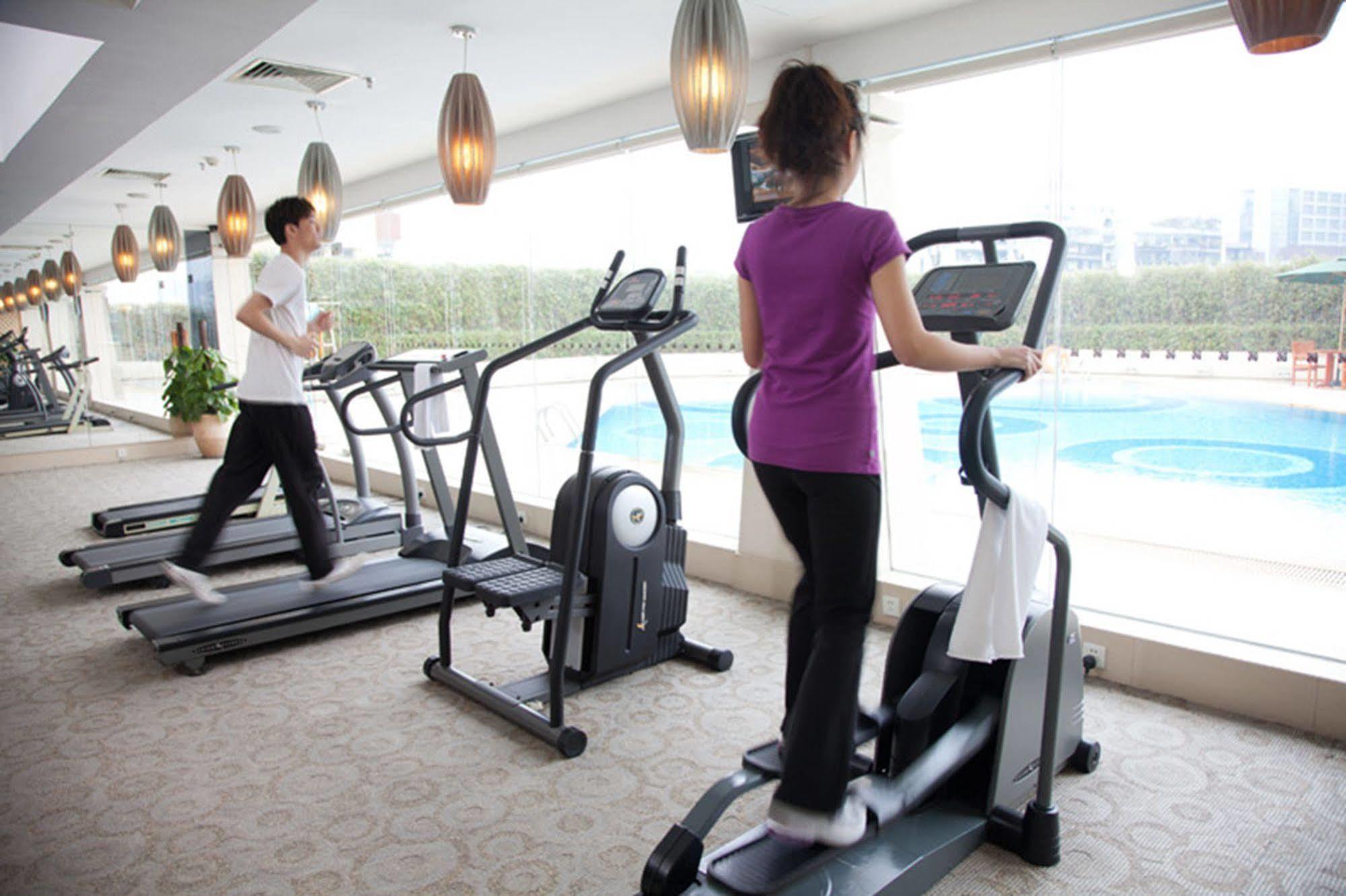Rosedale Hotel & Suites Guangzhou - Free Shuttle Bus To Canton Fair Exteriör bild