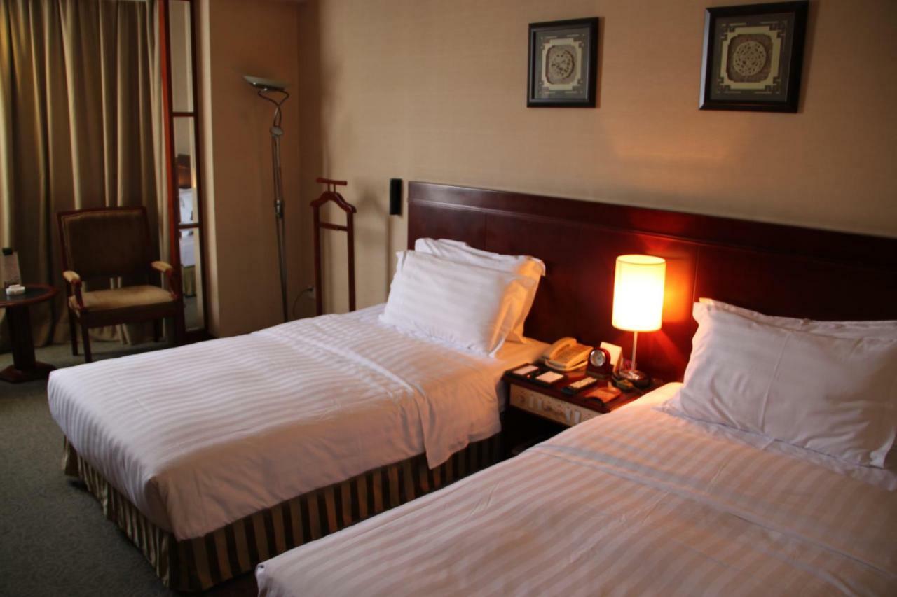 Rosedale Hotel & Suites Guangzhou - Free Shuttle Bus To Canton Fair Exteriör bild