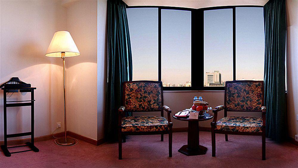 Rosedale Hotel & Suites Guangzhou - Free Shuttle Bus To Canton Fair Exteriör bild